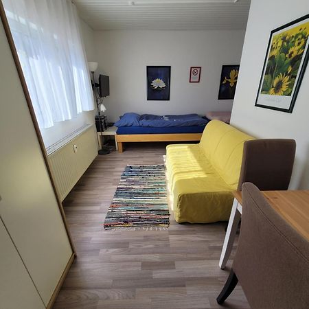 Messezimmer Am Thewissenweg Düsseldorf Exteriér fotografie